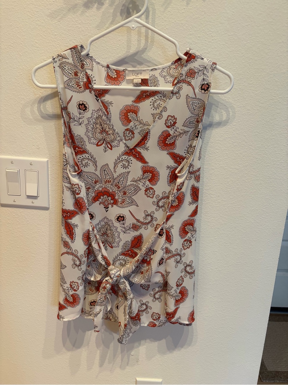 LOFT White Sleeveless Paisley Tie-Back Blouse with Orange Print